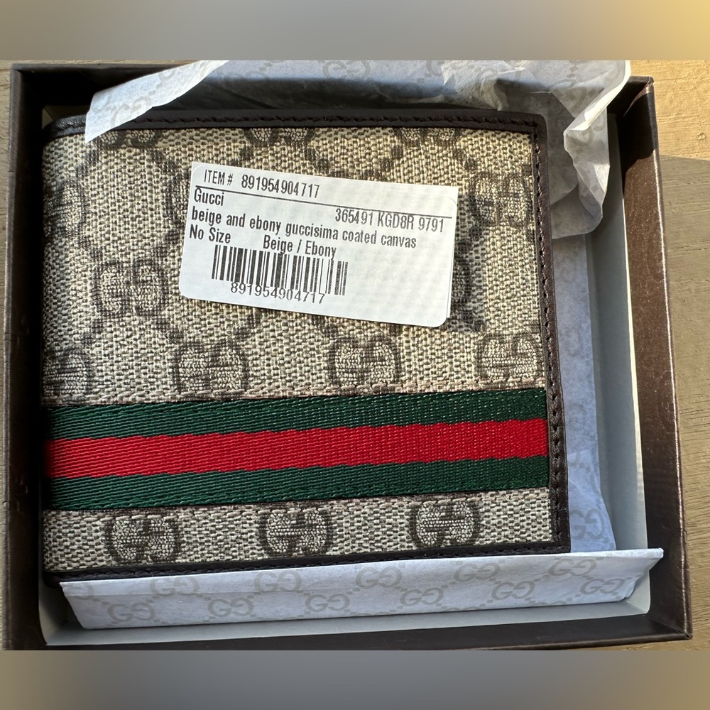 Gucci GG Supreme Canvas Bifold Wallet with Green and Red Web Stripe - Picture 5 of 15